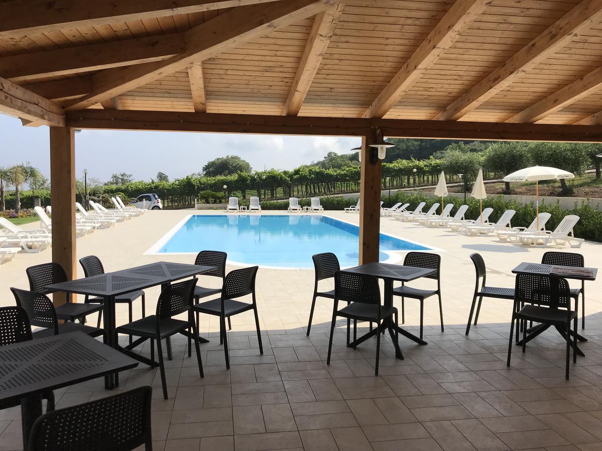 Borgo San Cosmo Tropea Bed & Breakfast Brattiro Exterior photo
